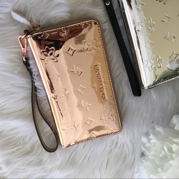 NWT Michael Kors large wallet phone case - Picture 3 of 13